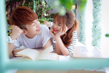Khởi My - Kelvin Khánh và những hình ảnh siêu tình tứ trước lễ đính hôn bất ngờ
