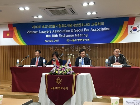 Luật gia Việt-Hàn trao đổi kinh nghiệm tham gia xây dựng pháp luật