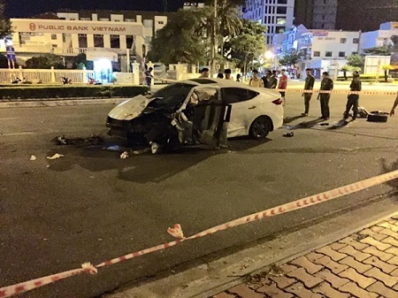 Gặp tai nạn sau tiệc sinh nhật, nam thanh niên tử vong trên vô lăng 