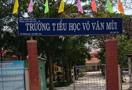Không thuộc bài hát, cô giáo đánh 16 học sinh