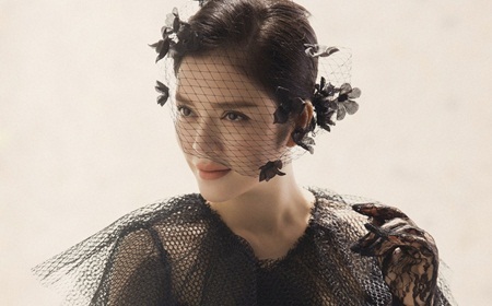 Lý Nhã Kỳ là nghệ sĩ duy nhất đến từ Châu Á được chọn là nhà bảo trợ cho LHP Cannes