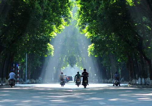 Dự báo thời tiết ngày 11/5: Miền Bắc nắng nóng, chiều tối đề phòng mưa dông