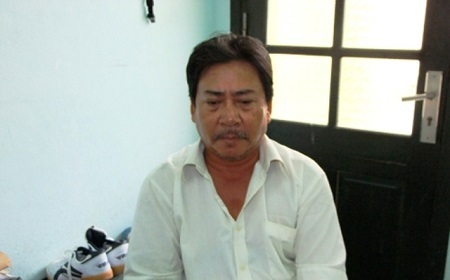 Bắt tạm giam chủ gian hàng bóng ném để điều tra hành vi dâm ô trẻ em