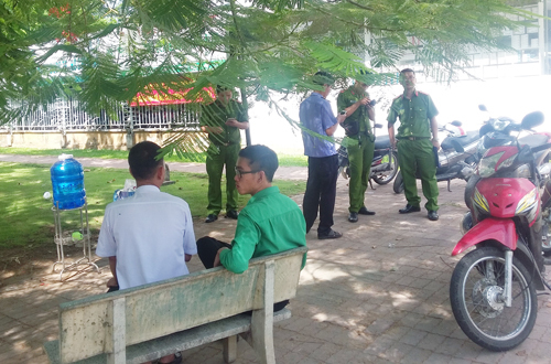 Phát hiện thi thể nam giới có vết thương trong khuôn viên bệnh viện