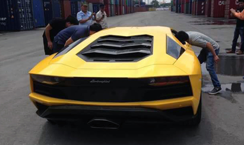 Lamborghini Aventador S đầu tiên về Việt Nam