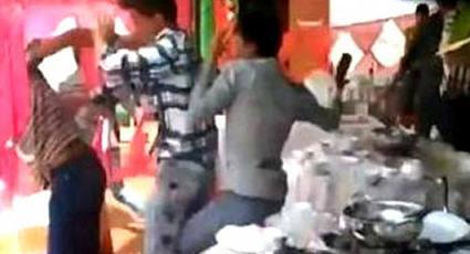 Bắt nam thanh niên đâm chết người vì bị chê hát dở