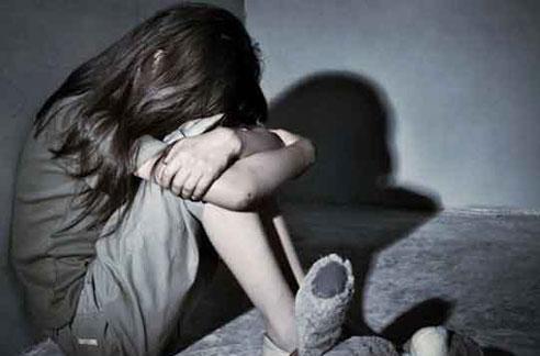 Bắt khẩn cấp kẻ nghi dâm ô bé gái 7 tuổi ở Cà Mau