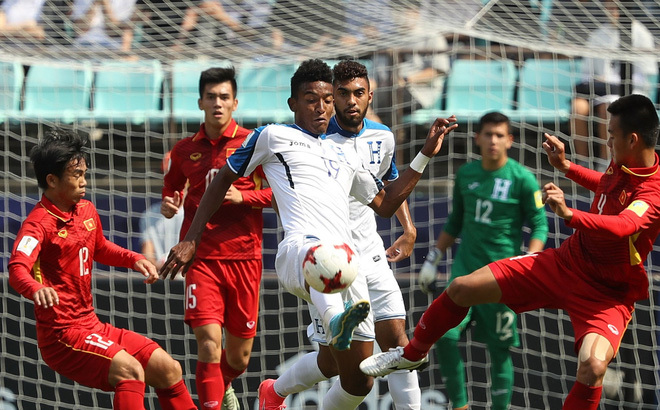 Sức cùng lực kiệt, U20 Việt Nam đớn đau rời World Cup bởi đòn