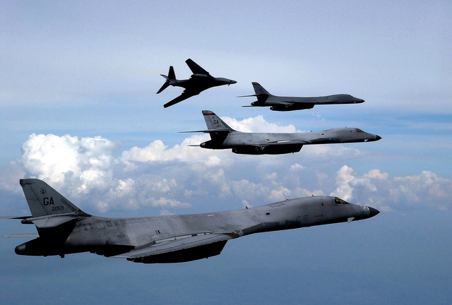 Triều Tiên cáo buộc Mỹ đe dọa hạt nhân khi triển khai máy bay ném bom chiến lược