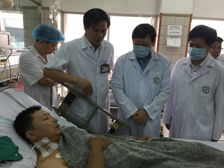 Các chuyên gia y tế phân tích về vụ 7 người tử vong khi chạy thận