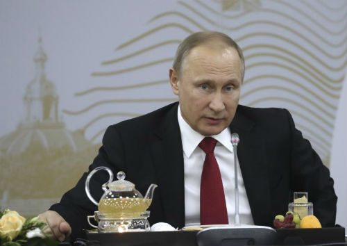 Tổng thống Putin tố tin tặc Mỹ gài bẫy, gán tội Nga