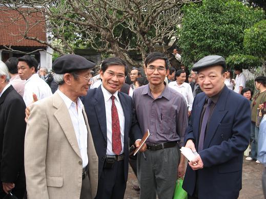 Nguyễn Đức Mậu với những trang thơ đẫm mùi bùn đất và trận mạc