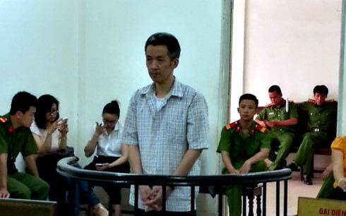 Hà Nội: Đánh người trọng thương rồi phóng hỏa đốt nhà, người đàn ông lãnh 9 năm tù