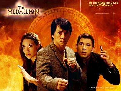 Thành Long tái xuất màn ảnh nhỏ Việt Nam trong phim “Huy hiệu rồng”