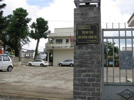 Lập đoàn kiểm tra vụ giám đốc, phó giám đốc và nữ kế toán 