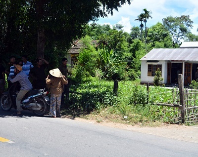 Tạm giữ người đàn ông đâm tử vong hàng xóm