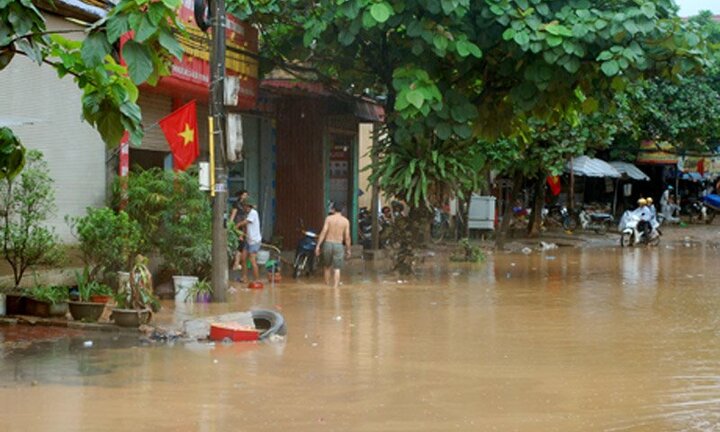 14 người chết và mất tích vì mưa lũ, sạt lở đất đầu tháng 7