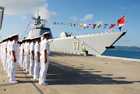 Tàu chiến Trung Quốc diễn tập bắn đạn thật trên biển Địa Trung Hải