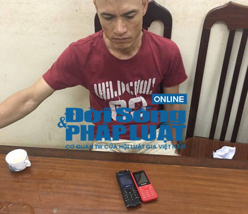 Hà Nội: Phi tang ma tuý xuống đường, bỏ xe chạy vẫn không thoát 141