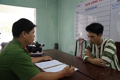 Giở trò đồi bại không thành, nam thanh niên ra tay cướp tài sản cô gái