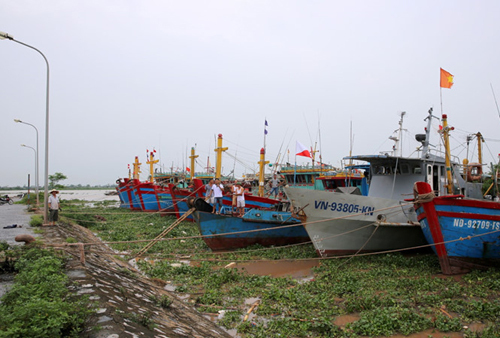 Thông tin mới nhất về bão số 2: Bộ Nông nghiệp yêu cầu cấm biển