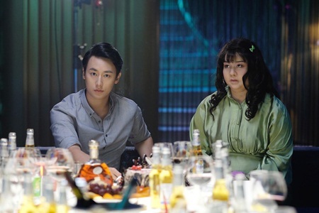 Minh Hằng nhảy sập sân khấu, bị Phương Trinh Jolie - Rocker Nguyễn lợi dụng