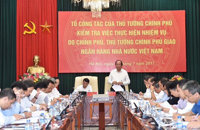 Thủ tướng yêu cầu Ngân hàng Nhà nước sớm có chủ trương huy động USD trong dân