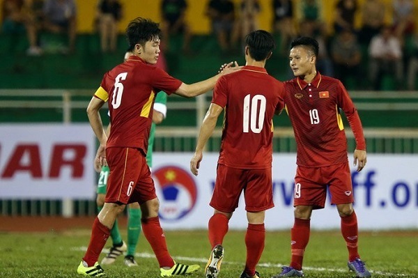 Bầu Đức lên tiếng, U22 HQ khó 'đè' Công Phượng và đồng đội