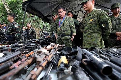 Tổng thống Philippines: 1 năm để giải phóng Marawi