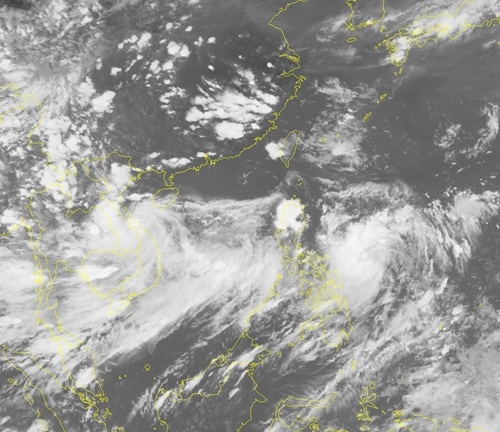 Dự báo thời tiết ngày 26/7: Hà Nội lại mưa lớn, đề phòng ngập lụt
