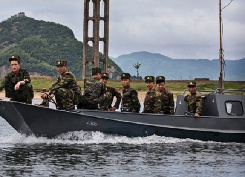 Trung Quốc âm thầm tăng cường phòng thủ dọc biên giới Triều Tiên?