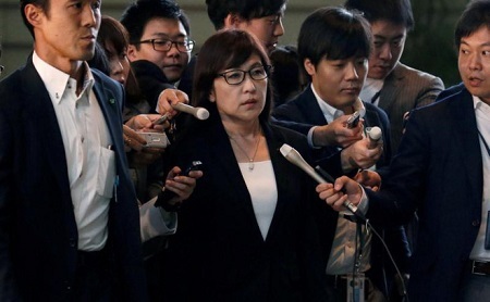 Bộ trưởng Quốc phòng Nhật có thể bị sa thải