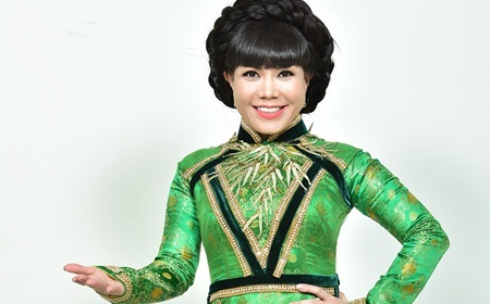 Việt Hương trở lại