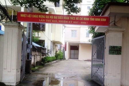 Ninh Bình: Giám đốc Sở KHCN đánh lái xe vì đi nhầm đường