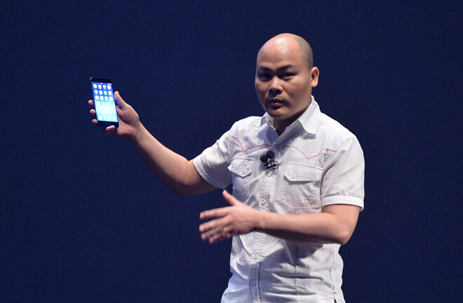 Choáng váng với mức giá gần 10 triệu đồng của Bphone 2 vừa ra mắt