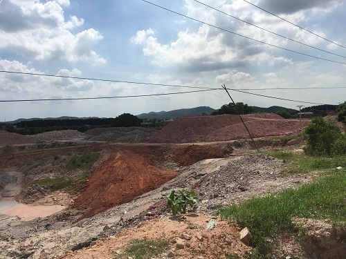 Bài 2: Khai thác đất sét tại Chí Linh: Không có chuyện phóng viên làm việc phải thông qua Thị xã giới thiệu