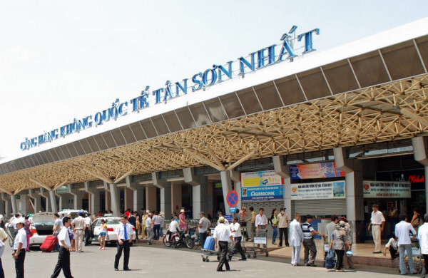 Thuê tư vấn quốc tế xây dựng phương án mở rộng Tân Sơn Nhất