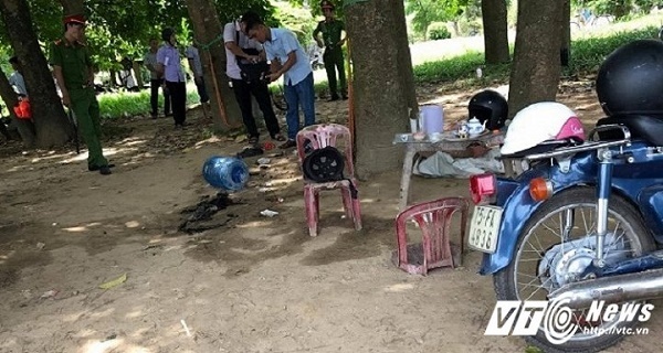 Nam thanh niên đến công viên tự thiêu rồi lao xuống sông tự vẫn