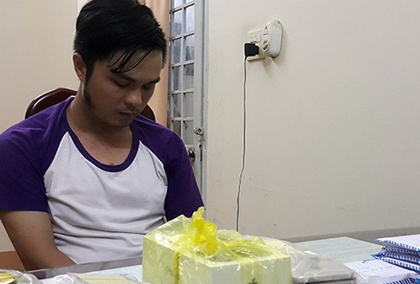 Nhân viên Thế giới di động trộm 43 smartphone bán lấy tiền 