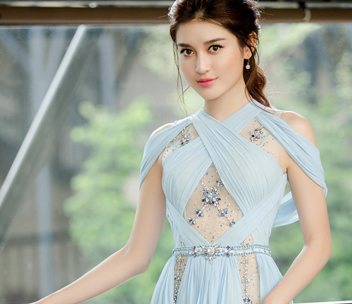 Bí quyết để có nhan sắc luôn tươi trẻ của Á Hậu Huyền My