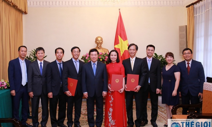 Nhân sự mới Bộ Ngoại giao, Tài chính, Y tế, Thanh tra Chính phủ