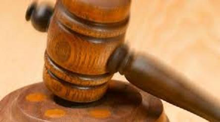 Quan hệ bất chính, trưởng Công an huyện bị kỷ luật