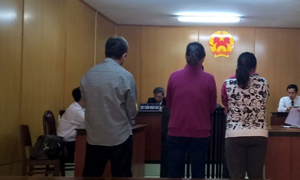 2 người mẹ lãnh án treo vì 