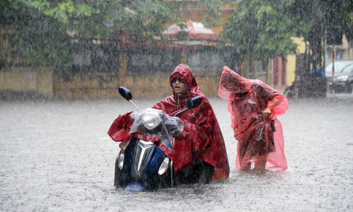 Bắc Bộ mưa lớn liên tiếp 3 ngày, Hà Nội đề phòng ngập lụt