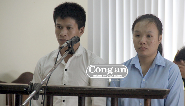 Ba đứa trẻ bơ vơ khi cha “dắt” mẹ vào tù vì buôn ma túy