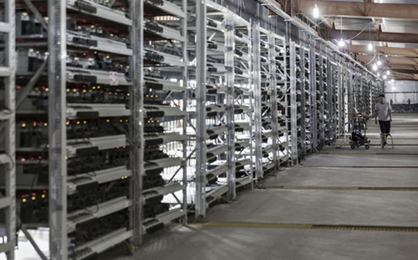 Công ty khai thác Bitcoin lớn nhất thế giới ở Trung Quốc được định giá 75 tỷ USD