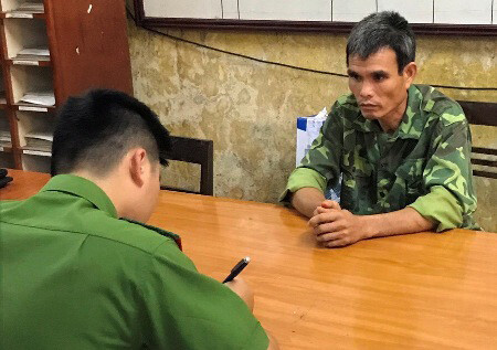 Ông họ giở trò đồi bại khiến cháu gái nhập viện cấp cứu