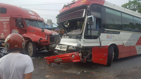 Tin tai nạn giao thông mới nhất ngày 11/9/2017