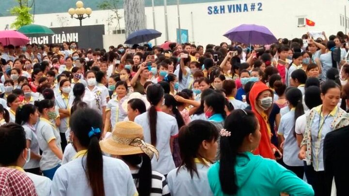 Vụ 6.000 công nhân đình công: Bỏ quy định gia đình có người chết phải báo trước