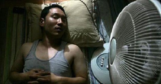 Chồng đang ngáy to rồi lại ngưng bặt và những điều người làm vợ nên biết về bệnh lý ngủ ngáy
